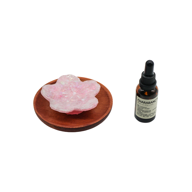 Aromaterapeutyczna lampa z kwiatami wiśni z organicznym olejkiem eterycznym